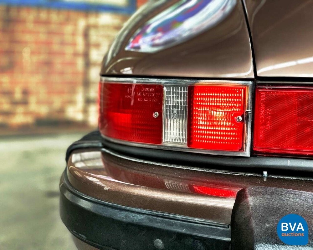 Porsche 911 Carrera 3.2 Cabriolet 1984