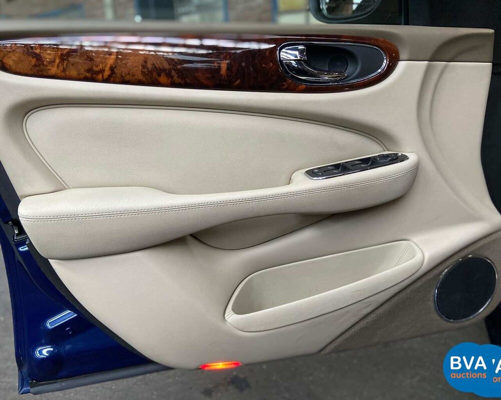 Jaguar XJ 3.0 2003 V6 -Youngtimer- 