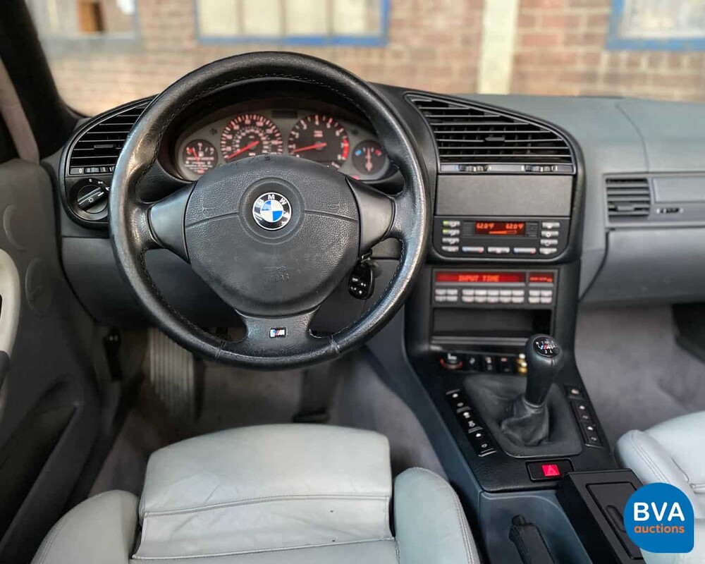 BMW M3 E36 Cabriolet 3.2 -Handgeschakeld- 1999