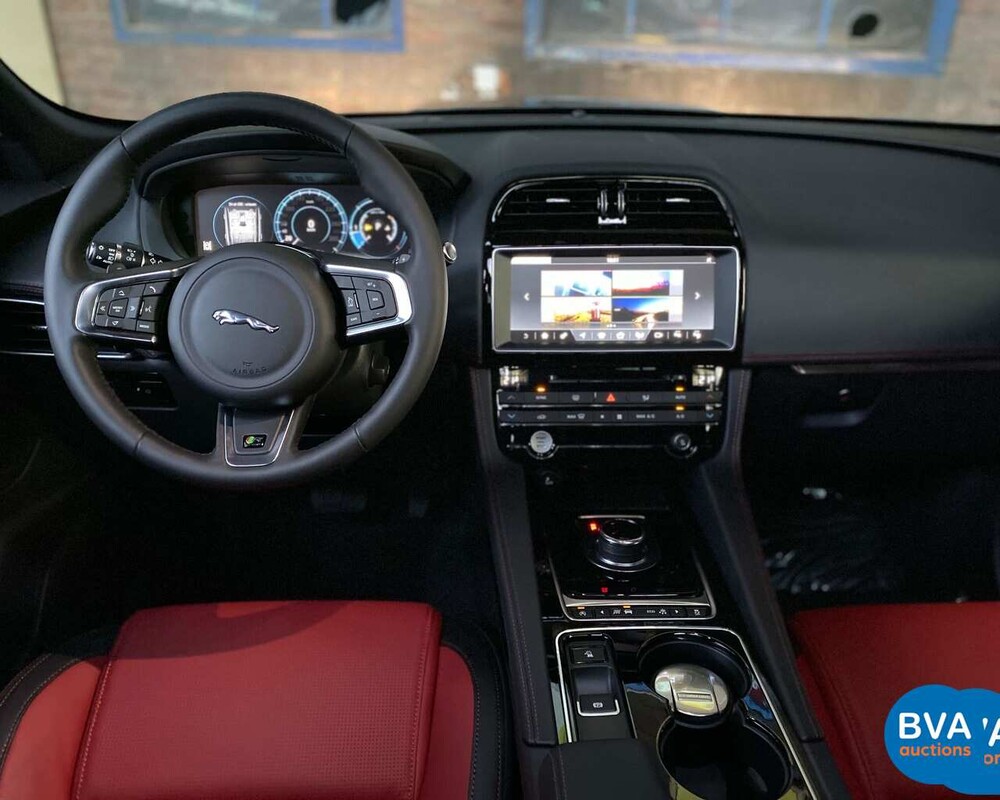 Jaguar F-Pace R-Sport 20d 180pk Automaat 2017 -Nieuw-