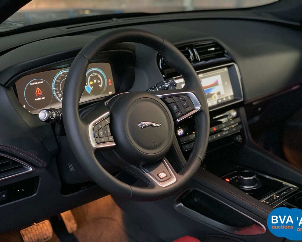 Jaguar F-Pace R-Sport 20d 180pk Automaat 2017 -Nieuw-
