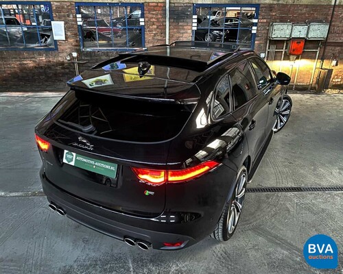 Jaguar F-Pace R-Sport 20d 180 PS Automatik 2017 - Neu.