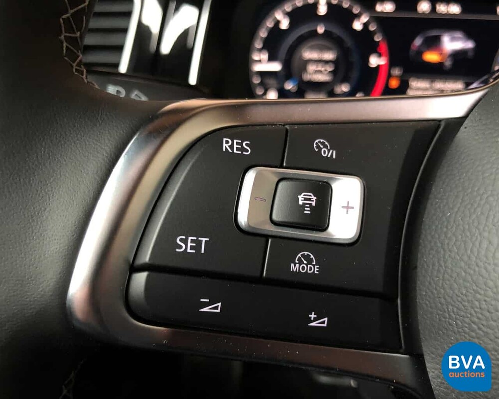 Volkswagen Golf 7 Hatchback 2.0 TDI 150 PK DSG Highline 2018