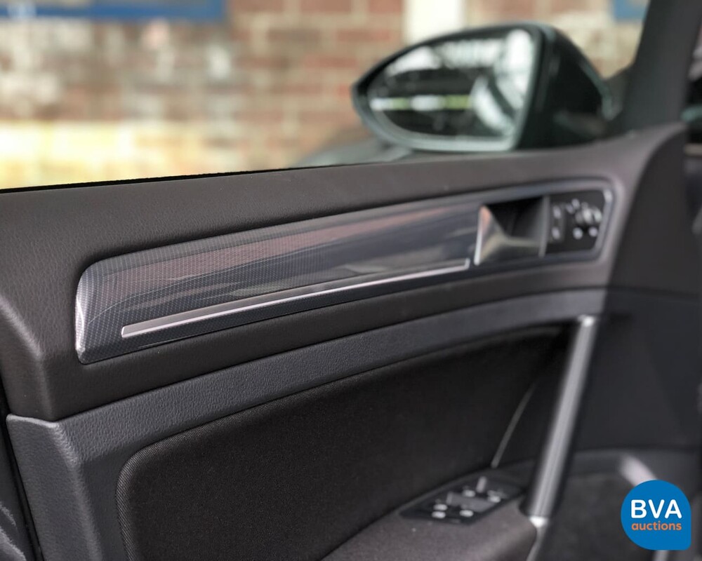 Volkswagen Golf 7 Hatchback 2.0 TDI 150 PK DSG Highline 2018