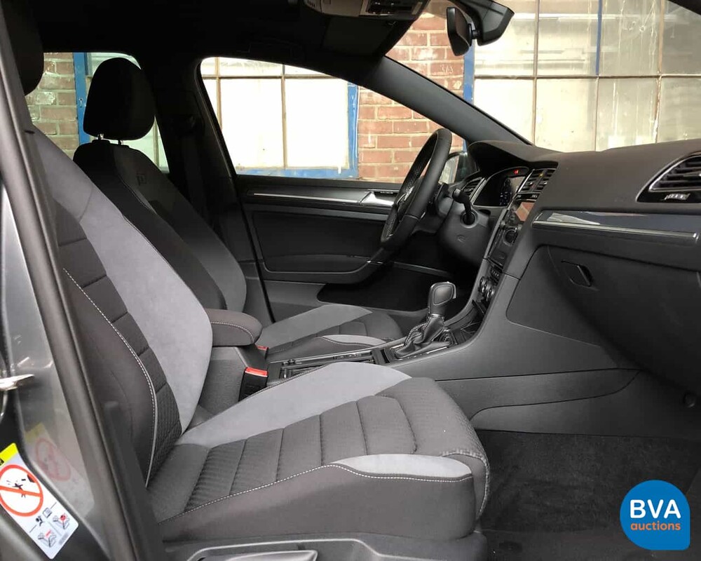 Volkswagen Golf 7 Hatchback 2.0 TDI 150 PK DSG Highline 2018