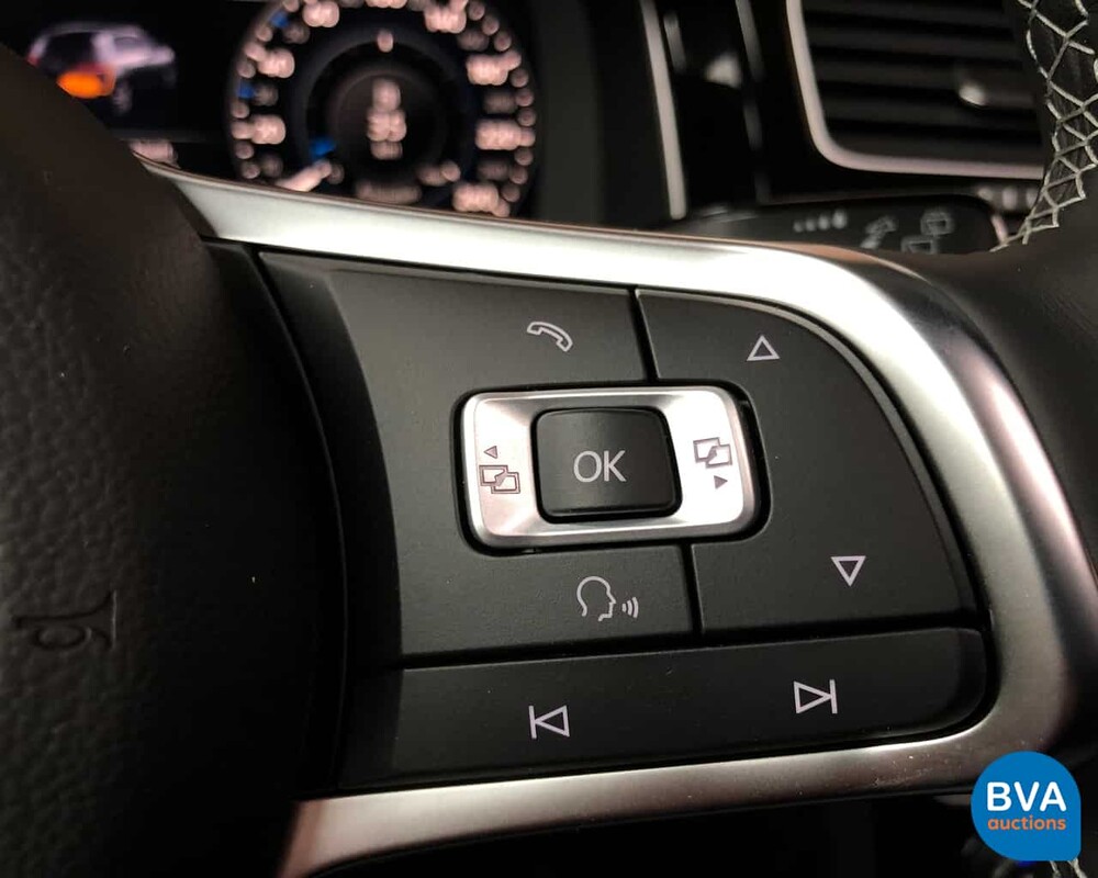 Volkswagen Golf 7 Hatchback 2.0 TDI 150 PK DSG Highline 2018