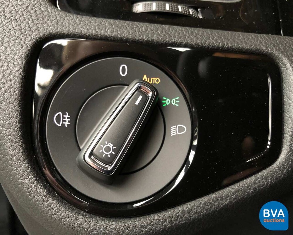 Volkswagen Golf 7 Hatchback 2.0 TDI 150 PK DSG Highline 2018