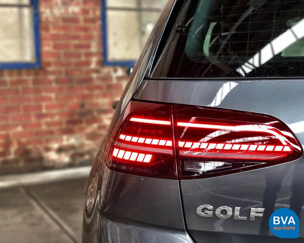 Volkswagen Golf 7 Hatchback 2.0 TDI 150 PK DSG Highline 2018