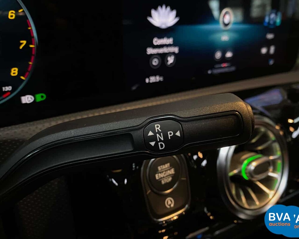 Mercedes-Benz A220 Limousine 190pk 4Matic  2019, H-582-FP
