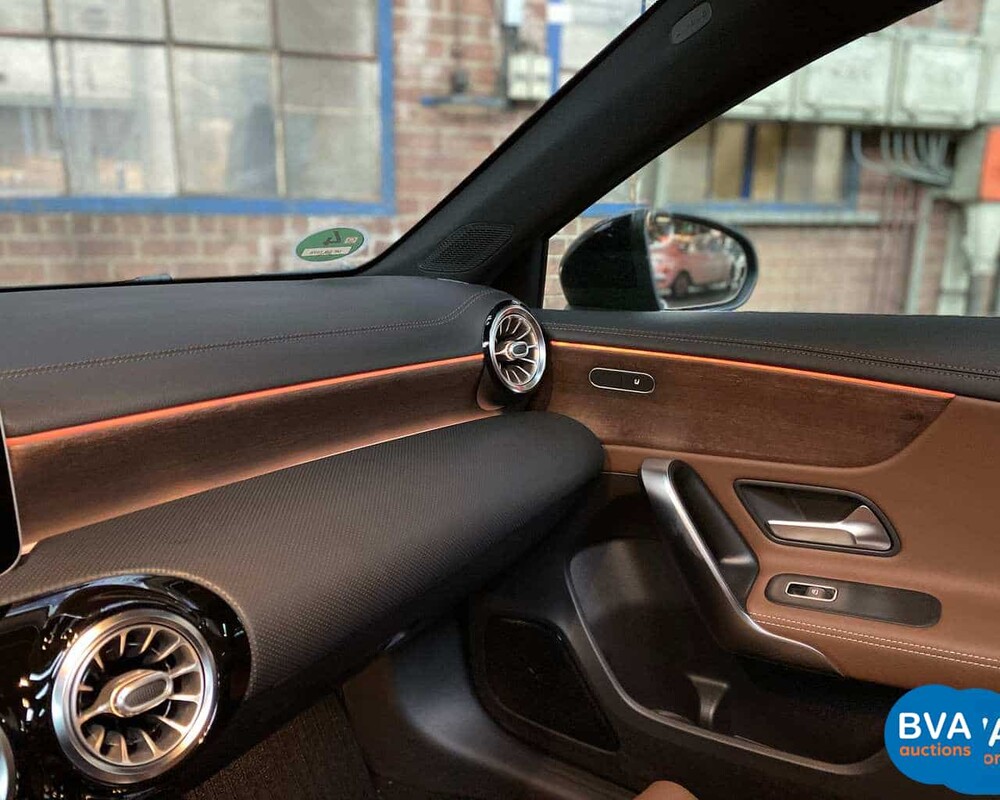 Mercedes-Benz A220 Limousine 190pk 4Matic  2019, H-582-FP