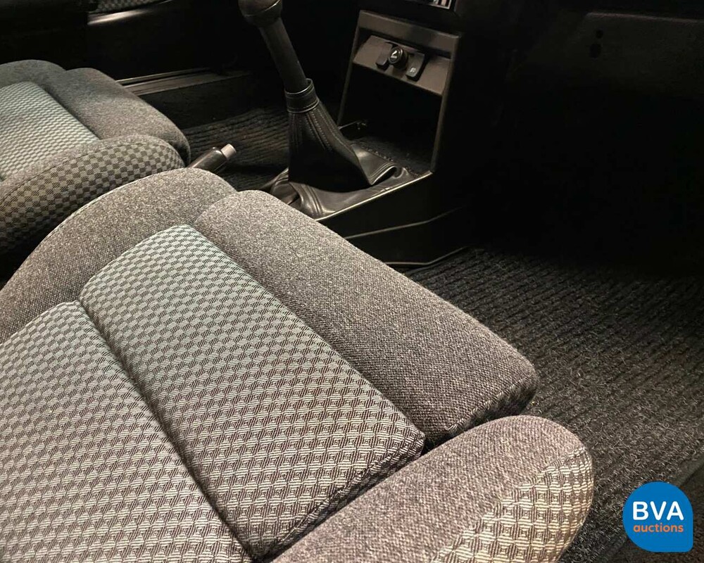 Lancia Beta 2000 injection -Org.NL- 1983, JN-71-VZ