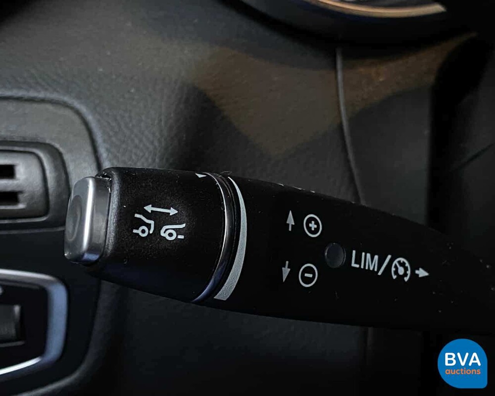 Mercedes-Benz GLC300 AMG GLC-Klasse 2018 4Matic -Garantie-