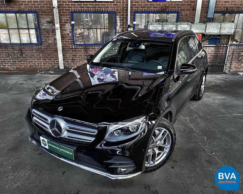 Mercedes-Benz GLC300 AMG GLC-Klasse 2018 4Matic -Garantie-