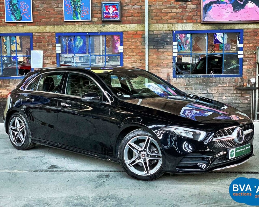 Mercedes-Benz A180d AMG 2019 MY A-Klasse -Garantie-