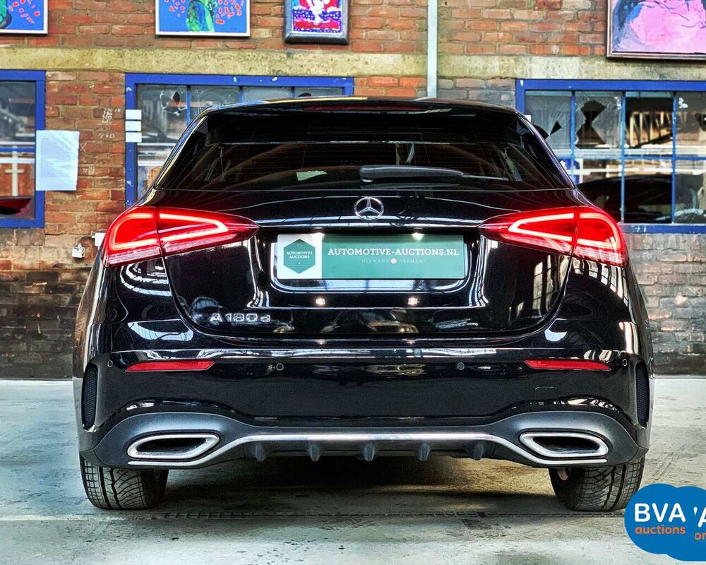 Mercedes-Benz A180d AMG 2019 MY A-Klasse -Garantie-