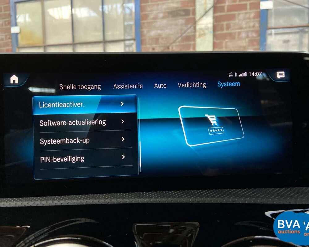 Mercedes-Benz A180d AMG 2019 MY A-Klasse -Garantie-