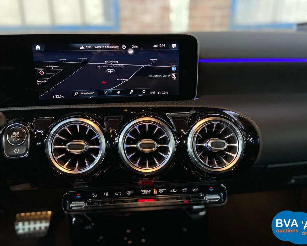 Mercedes-Benz A180d AMG 2019 MY A-Klasse -Garantie-