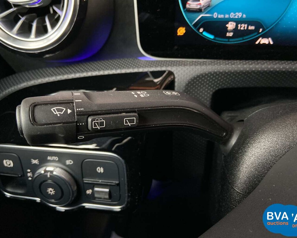 Mercedes-Benz A180d AMG 2019 MY A-Klasse -Garantie-