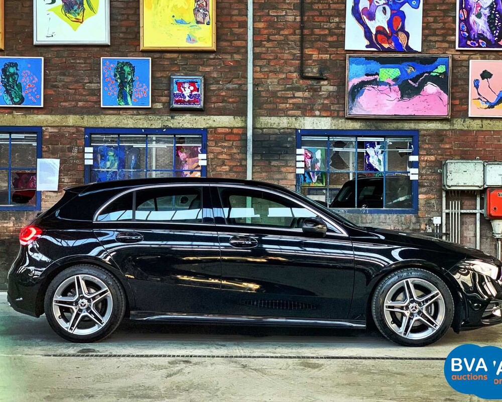 Mercedes-Benz A180d AMG 2019 MY A-Klasse -Garantie-