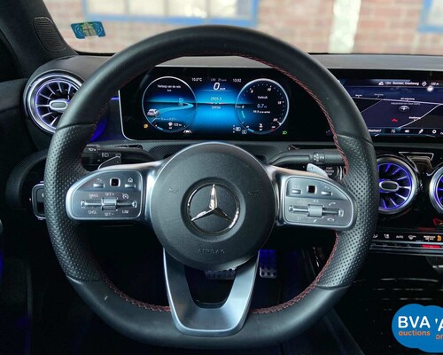 Mercedes-Benz A180d AMG 2019 MY A-Klasse -Garantie-