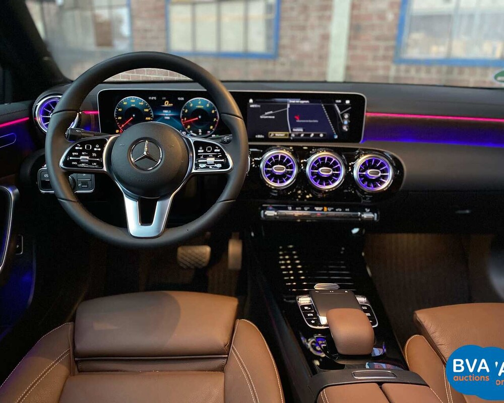 Mercedes-Benz A220 Limousine 190pk 4Matic  2019, H-582-FP