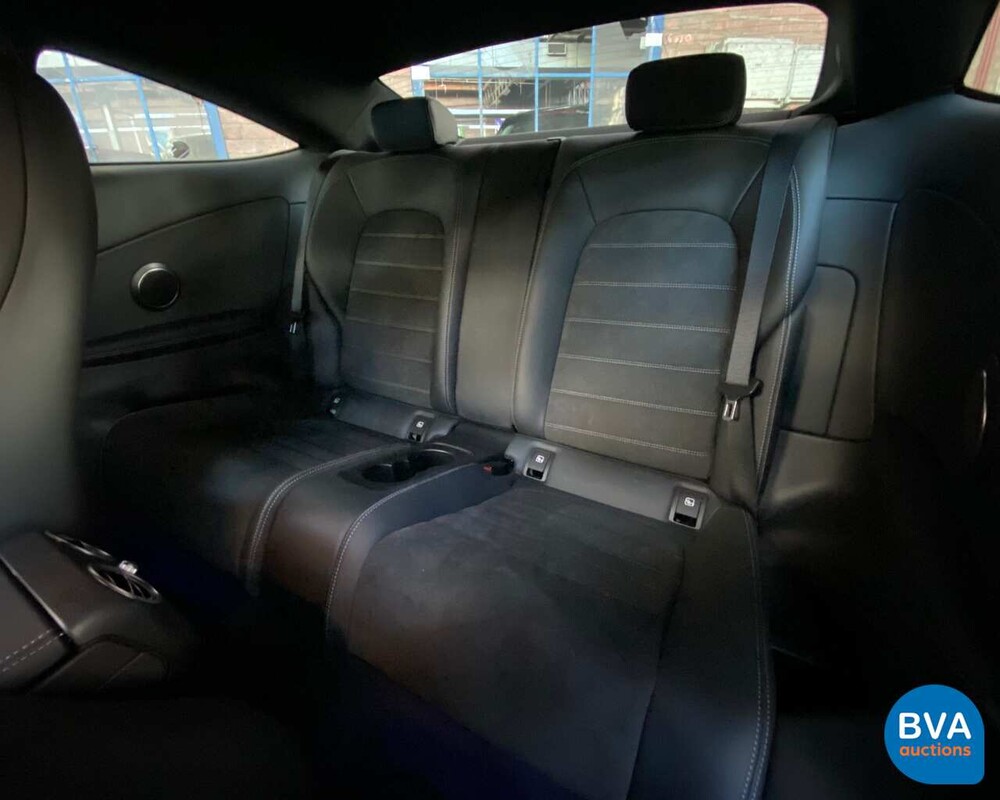 Mercedes-Benz C300 AMG Coupé 258pk C-Klasse Facelift 2018 -Garantie-