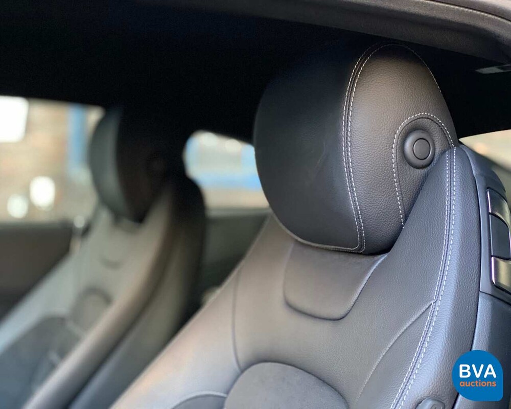 Mercedes-Benz C300 AMG Coupé 258pk C-Klasse Facelift 2018 -Garantie-