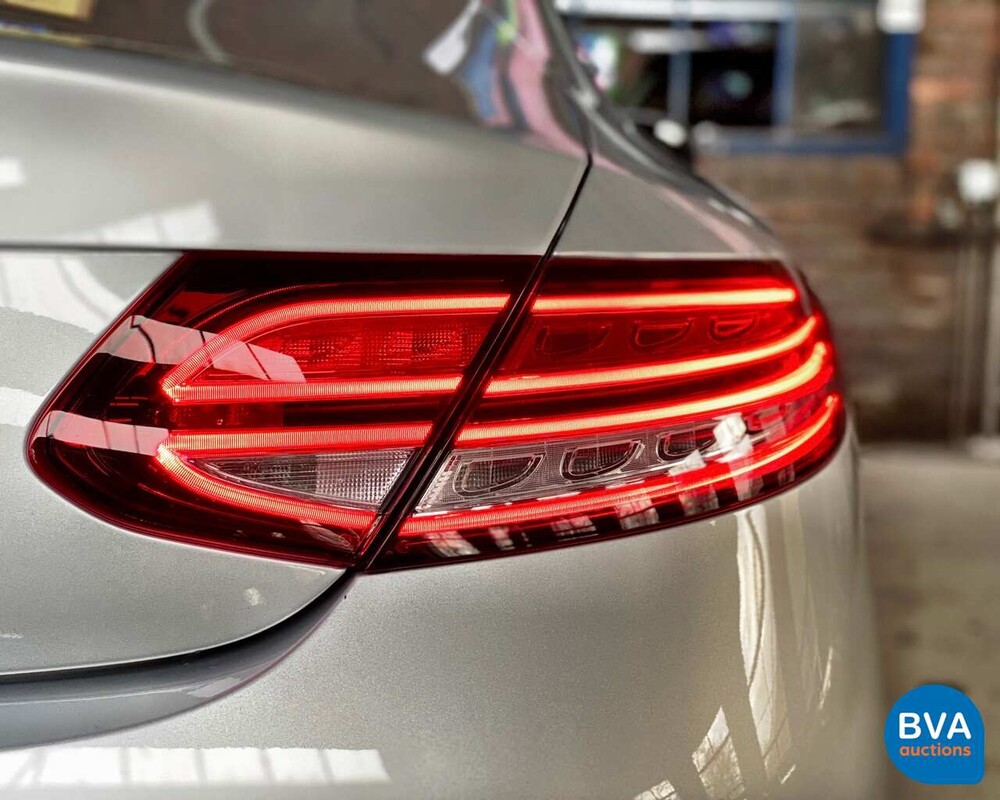 Mercedes-Benz C300 AMG Coupé 258pk C-Klasse Facelift 2018 -Garantie-