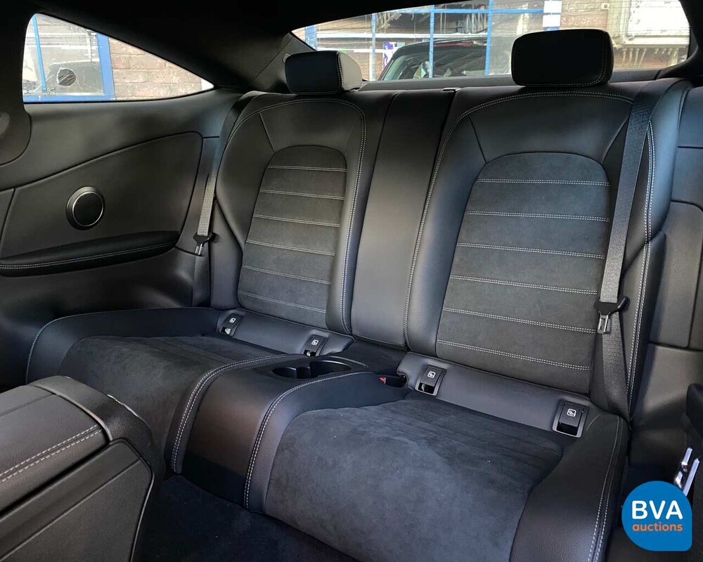 Mercedes-Benz C300 AMG Coupé 258pk C-Klasse Facelift 2018 -Garantie-