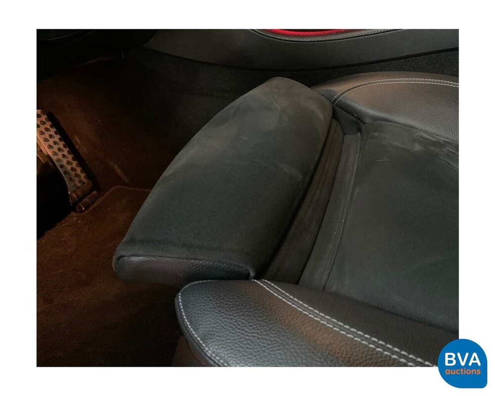 Mercedes-Benz E350d 258pk AMG Designo 2017