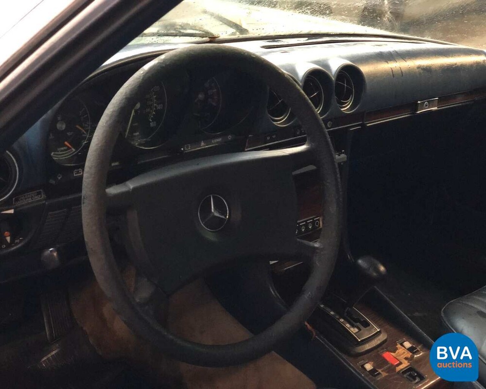 Mercedes-Benz 380SL R107 1983