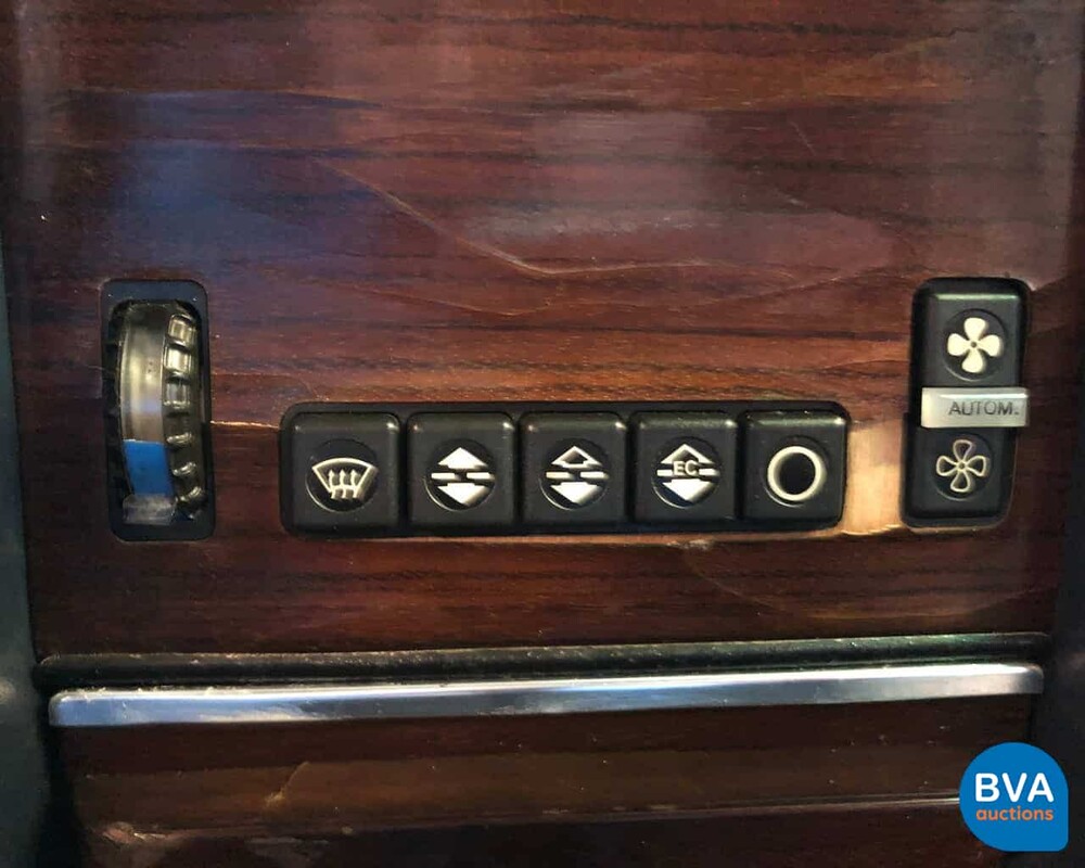 Mercedes-Benz 380SL R107 1983