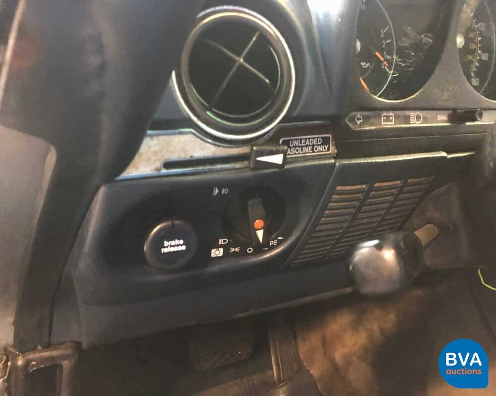 Mercedes-Benz 380SL R107 1983