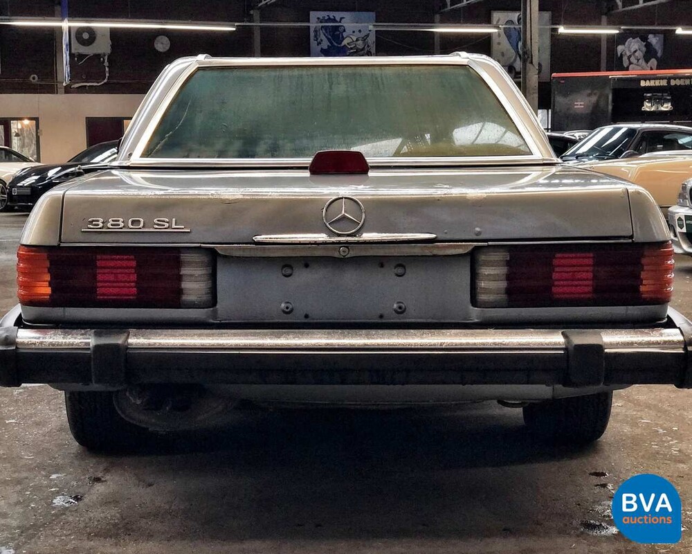Mercedes-Benz 380SL R107 1983