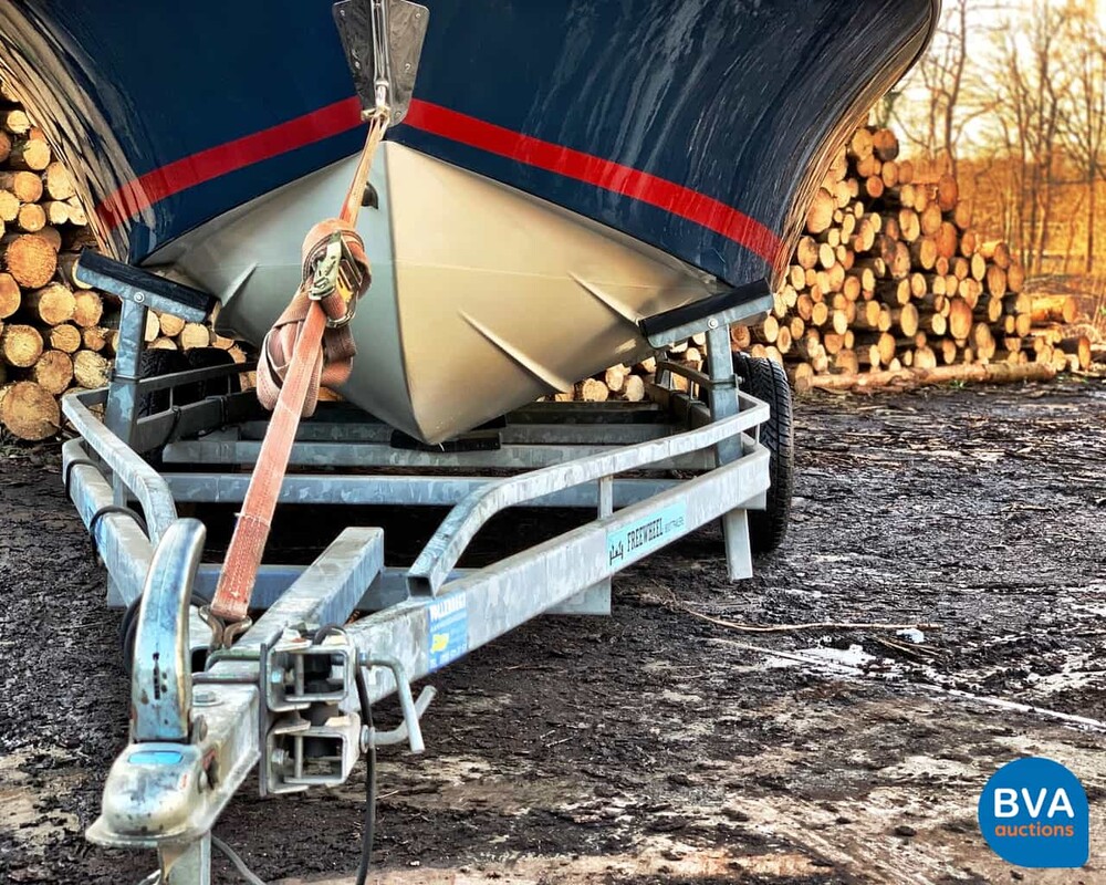 ChrisCraft Speedster 20 Volvo Pentastar 4.3L V6.