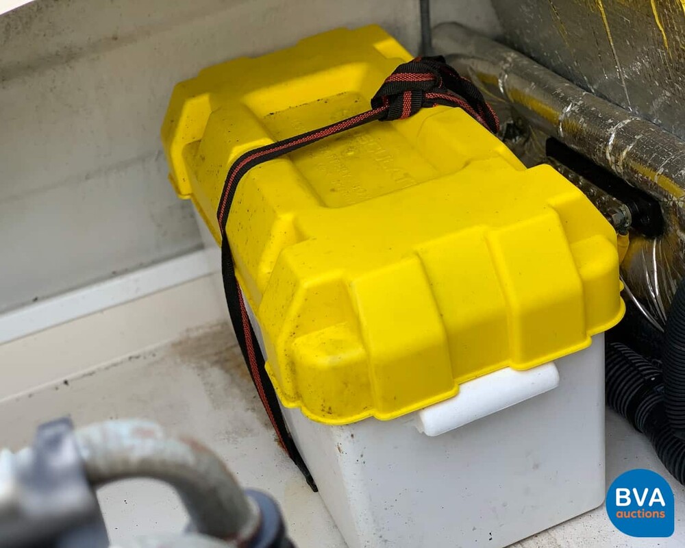 ChrisCraft Speedster 20 Volvo Pentastar 4.3L V6.