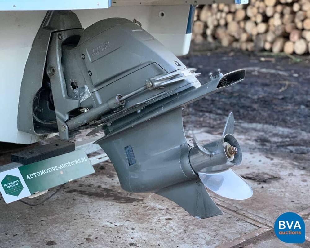 ChrisCraft Speedster 20 Volvo Pentastar 4.3L V6.