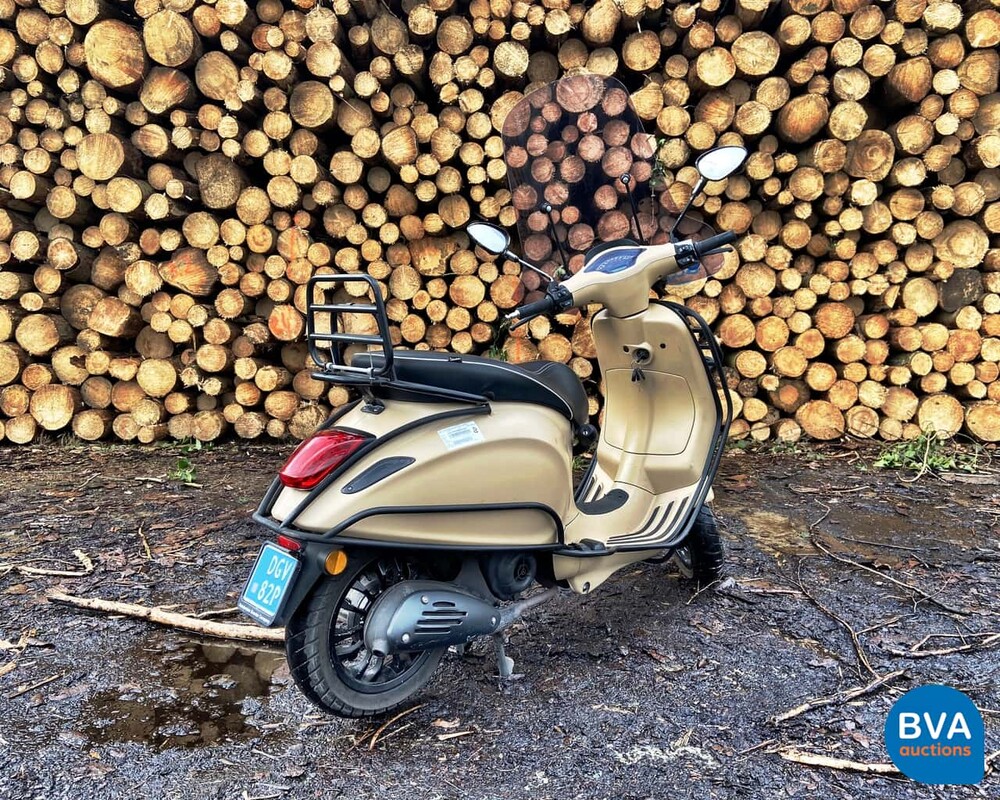 Piaggio Vespa Sprint 4-Takt 2016, DGV-82-P.