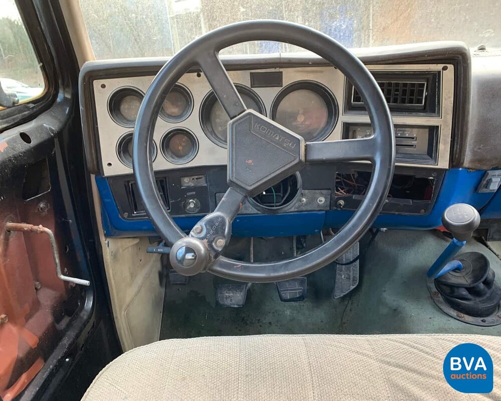 G. G.M.C. Sierra Classic 1500 Monster Truck 6.2 Diesel.