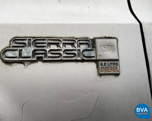 G. G.M.C. Sierra Classic 1500 Monster Truck 6.2 Diesel.