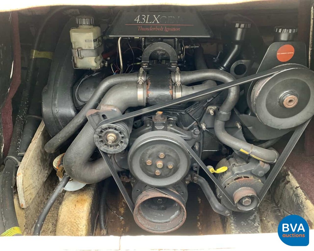 Maxum 2100SR 4.3 Motorboot 35-50-YB inkl. Pega Trailer 9-Persoons-