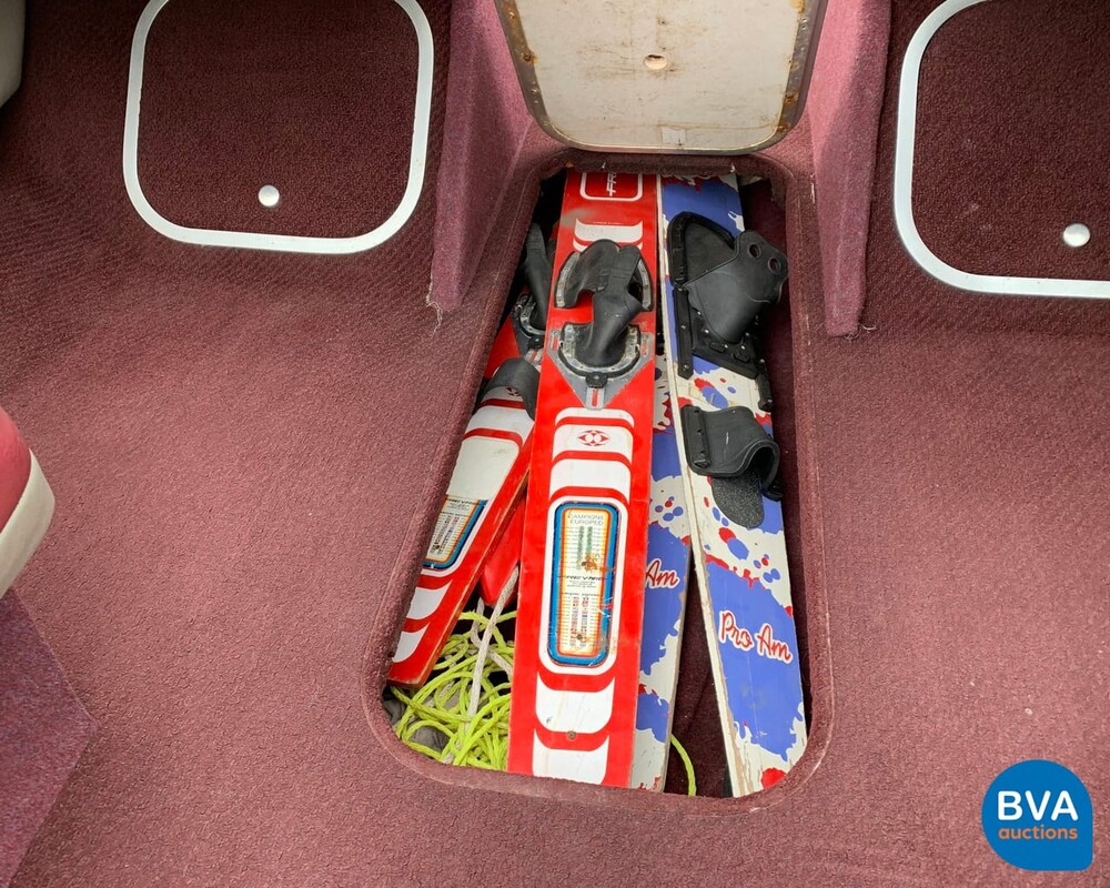 Maxum 2100SR 4.3 Motorboot 35-50-YB inkl. Pega Trailer 9-Persoons-