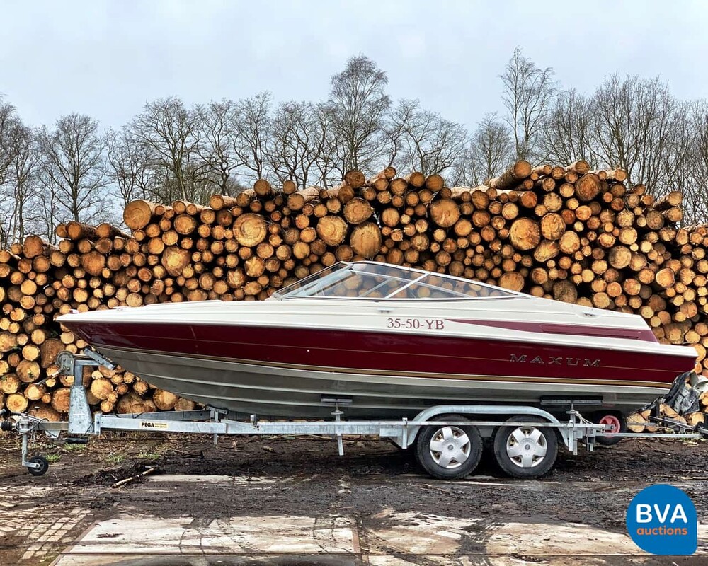 Maxum 2100SR 4.3 Motorboot 35-50-YB inkl. Pega Trailer 9-Persoons-