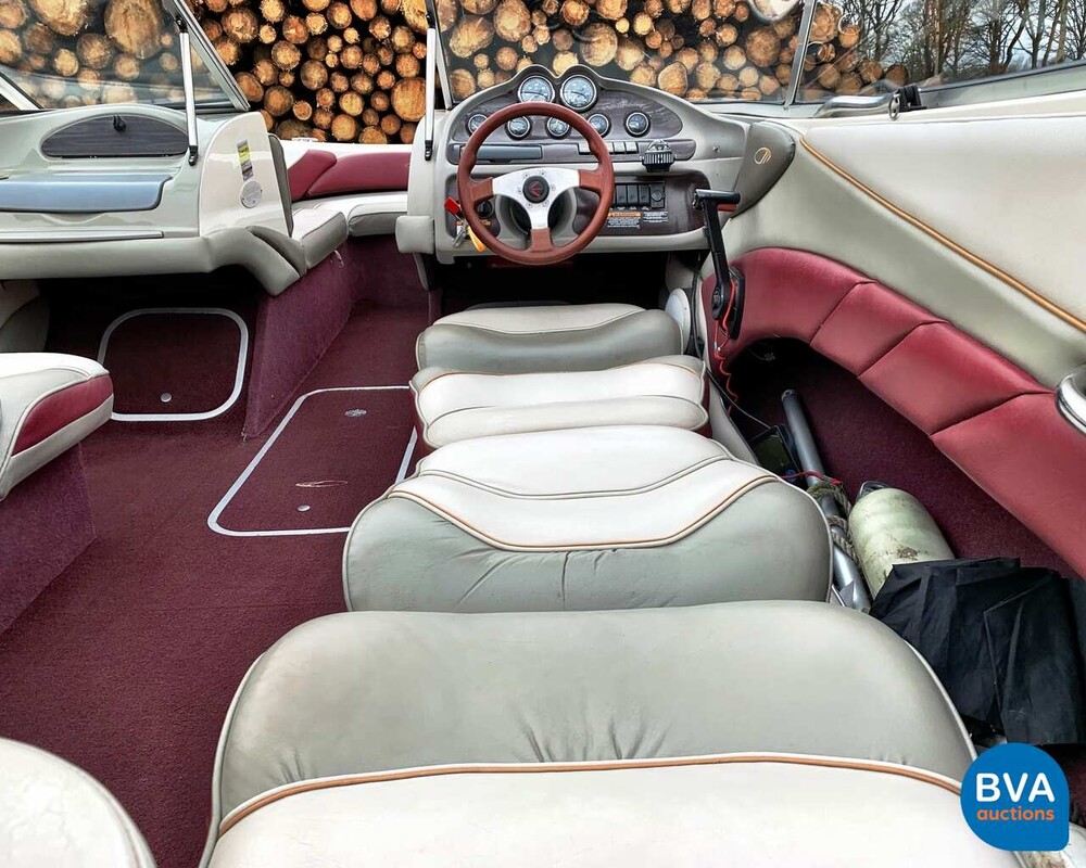 Maxum 2100SR 4.3 Motorboot 35-50-YB inkl. Pega Trailer 9-Persoons-