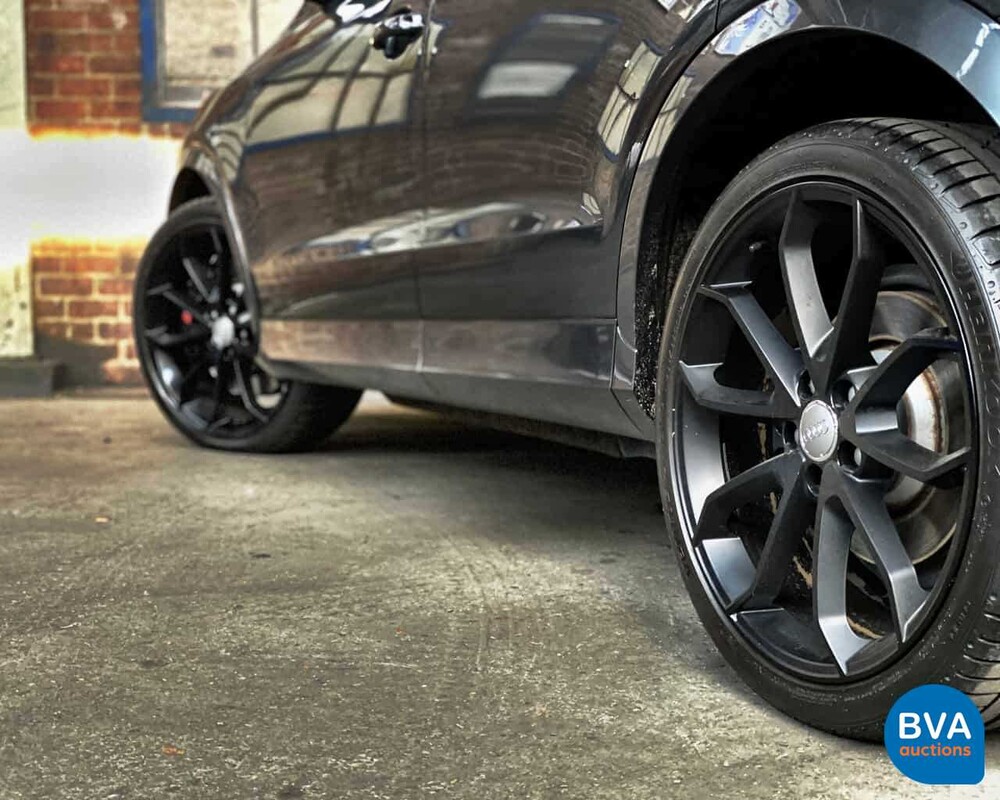 Audi RSQ3 Quattro S-tronic 310pk 2014