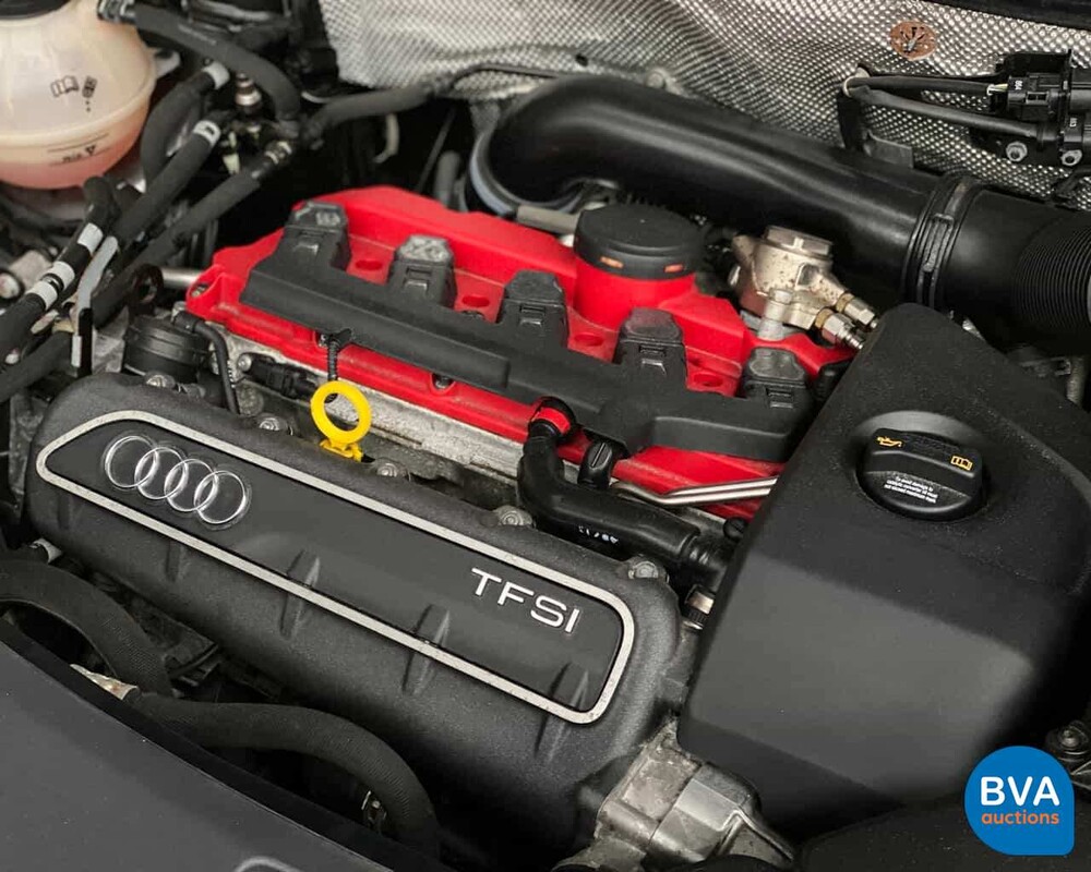 Audi RSQ3 Quattro S-tronic 310pk 2014