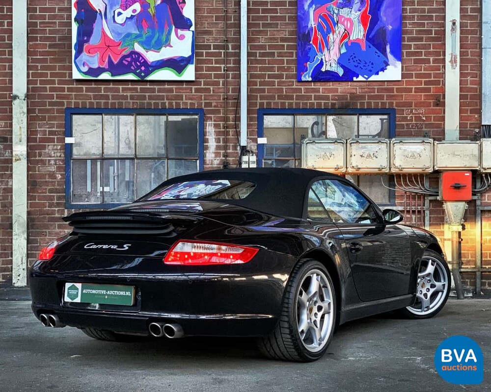 Porsche 911 Carrera S 3.8 Cabriolet 355pk, 88-HJN-6