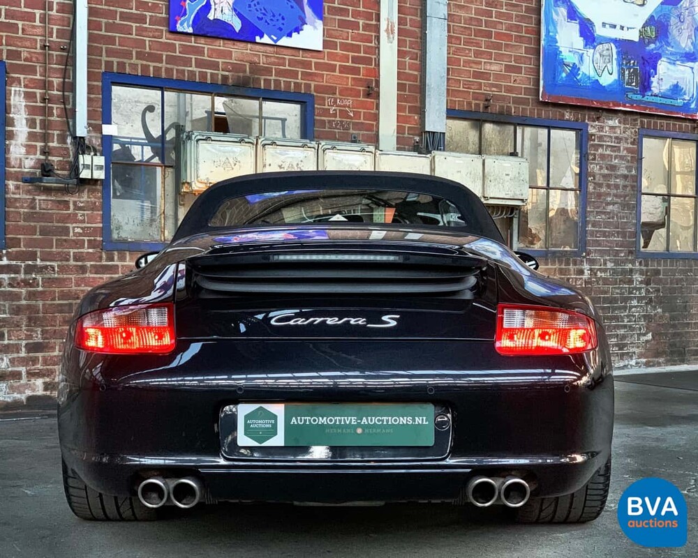 Porsche 911 Carrera S 3.8 Cabriolet 355pk, 88-HJN-6
