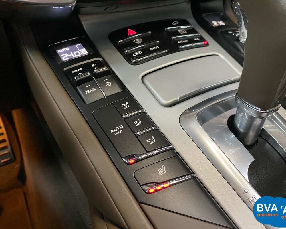 -VERVALLEN- Porsche Cayenne Turbo 4.8 V8 500pk 2013, 9-TTN-90