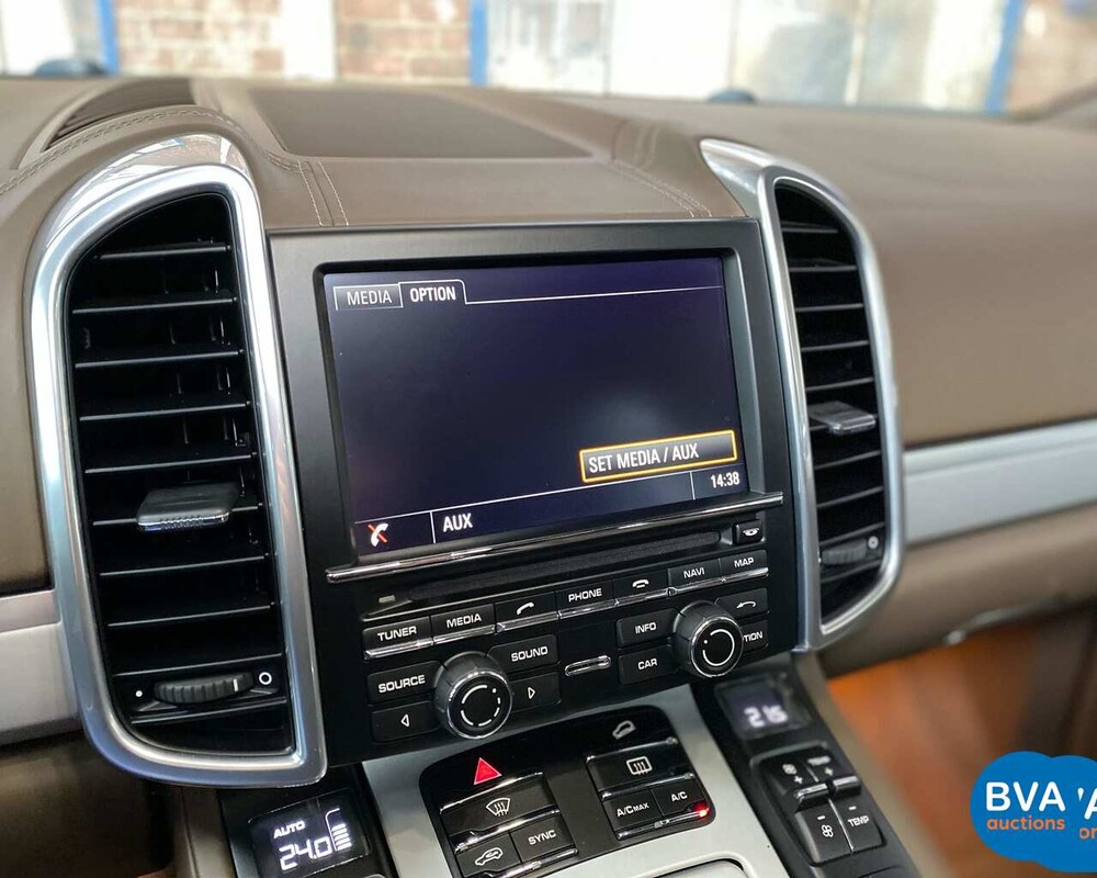 -VERVALLEN- Porsche Cayenne Turbo 4.8 V8 500pk 2013, 9-TTN-90